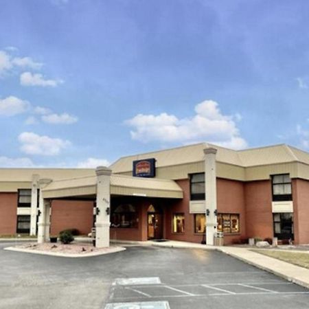 Fairbridge Inn & Suites Fort Wayne Exterior photo